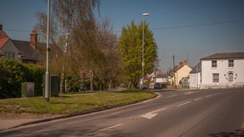 King William IV, The Causeway modern photo thumbnail