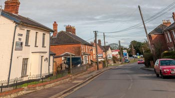 Cherry Tree Pub, London Road modern photo thumbnail