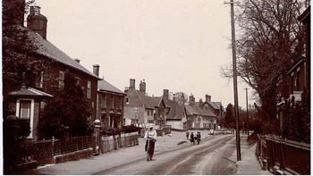 London Road historical photo thumbnail
