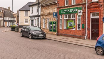 Churchgate Street modern photo thumbnail